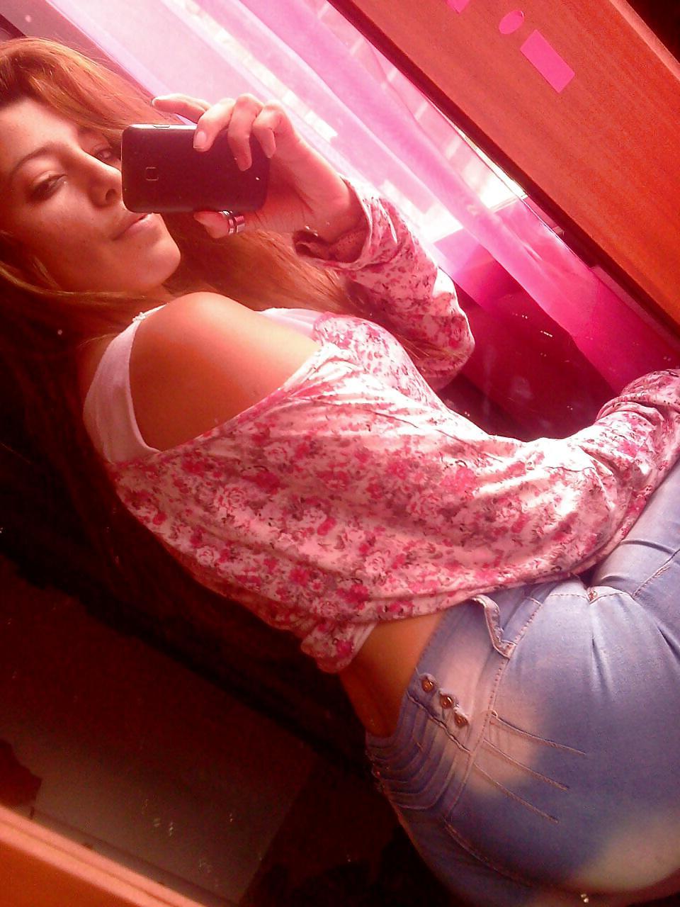 JesslynEatsdicks uit Zuid-Holland,Nederland